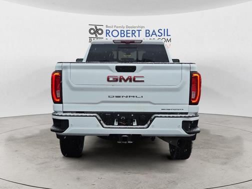 2023 GMC Sierra 2500 Denali