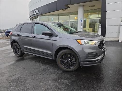 2022 Ford Edge SE