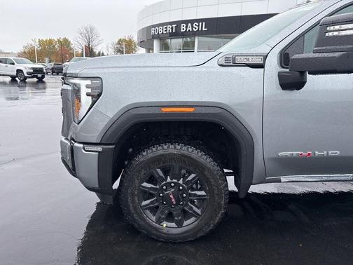 2026 GMC Sierra 2500 AT4