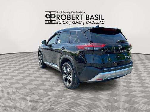 Super Black 2023 Nissan Rogue Platinum