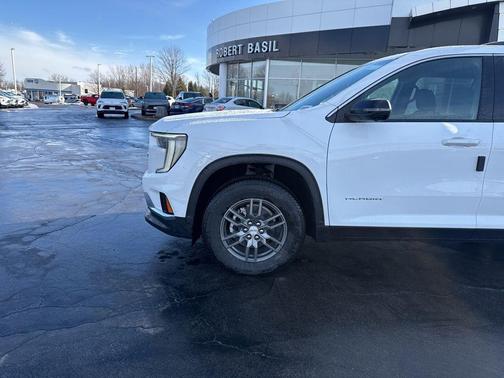 2026 GMC Acadia Elevation AWD