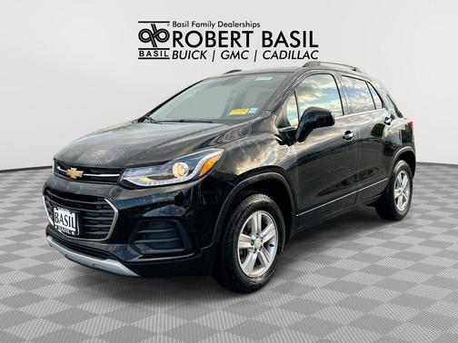 Mosaic Black Metallic 2020 Chevrolet Trax LT