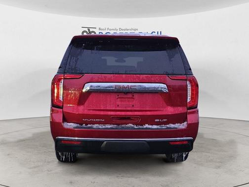 2021 GMC Yukon SLT