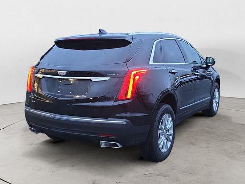 2025 Cadillac XT5 Luxury