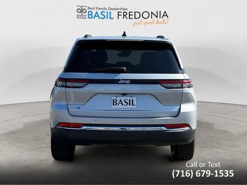 2023 Jeep Grand Cherokee 4xe Base