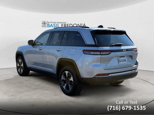 2023 Jeep Grand Cherokee 4xe Base