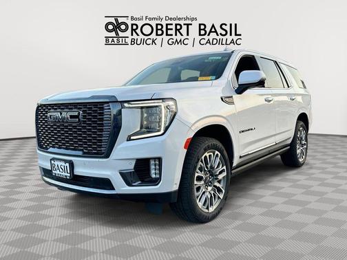 White Frost Tricoat 2024 GMC Yukon Denali Ultimate