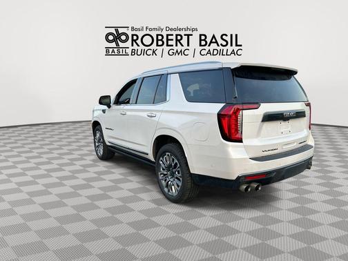 White Frost Tricoat 2024 GMC Yukon Denali Ultimate