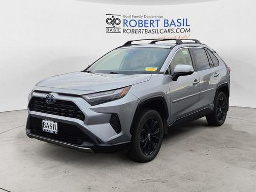 2022 Toyota RAV4 Hybrid SE