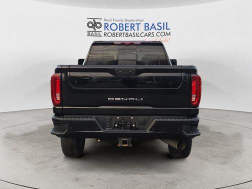 Onyx Black 2023 GMC Sierra 2500 Denali