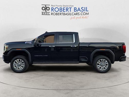 Onyx Black 2023 GMC Sierra 3500 Denali