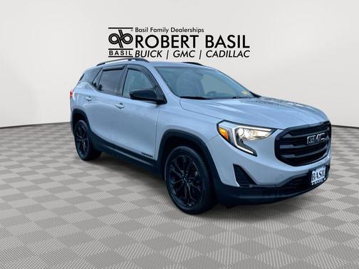 Quicksilver Metallic 2021 GMC Terrain SLE