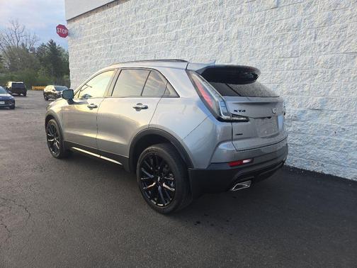 Argent Silver Metallic 2023 Cadillac XT4 Sport