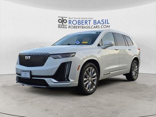 2022 Cadillac XT6 Premium Luxury AWD
