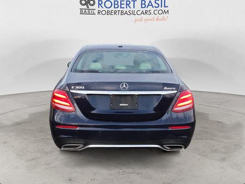 2018 Mercedes-Benz E-Class 4MATIC