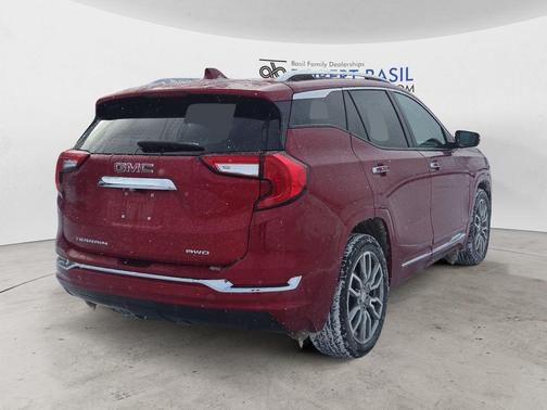 2023 GMC Terrain Denali