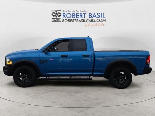 2022 RAM 1500 Classic Warlock Quad Cab 4x4 6'4' Box
