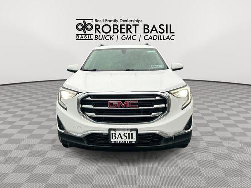 Summit White 2019 GMC Terrain SLT