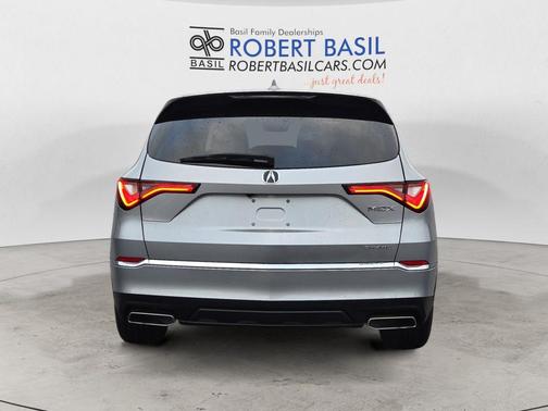 2023 Acura MDX Standard