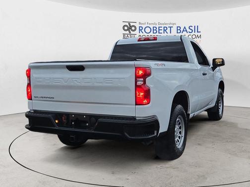 2025 Chevrolet Silverado 1500 WT