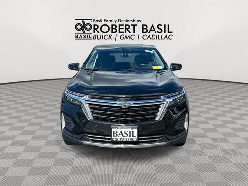 Mosaic Black Metallic 2024 Chevrolet Equinox 1LT