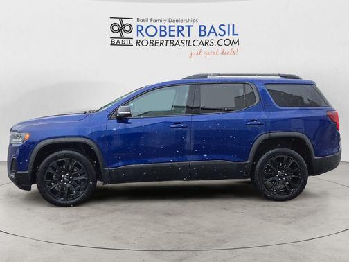 2023 GMC Acadia AWD SLT