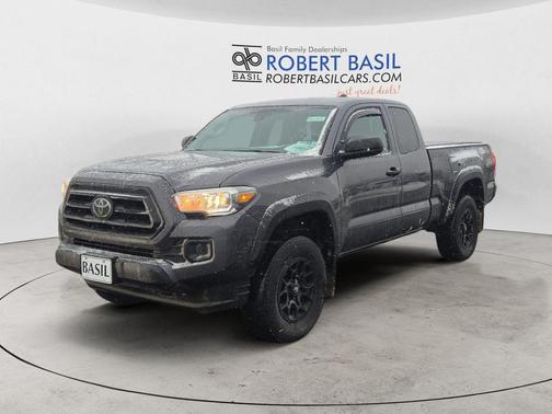 2022 Toyota Tacoma SR