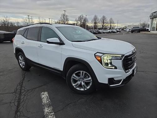 2022 GMC Terrain SLE