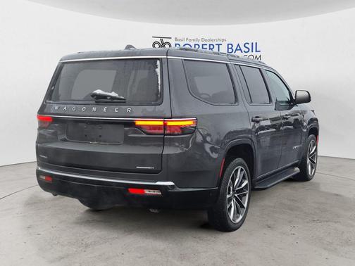 2022 Jeep Wagoneer Series II 4x4