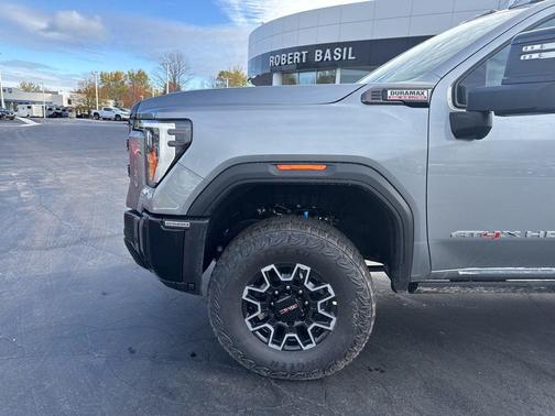 2026 GMC Sierra 2500 AT4