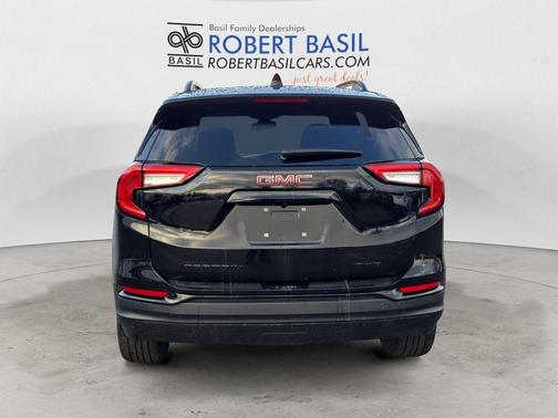 Ebony Twilight Metallic 2024 GMC Terrain SLE