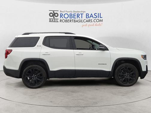 2023 GMC Acadia AWD SLE