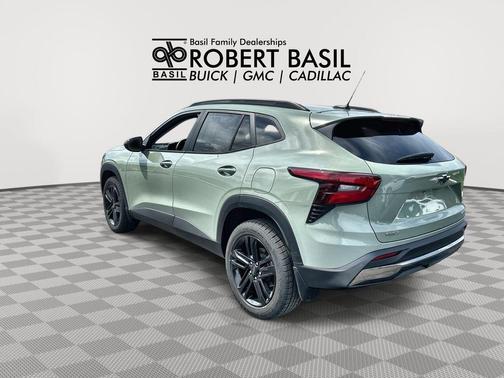 Cacti Green 2024 Chevrolet Trax FWD ACTIV