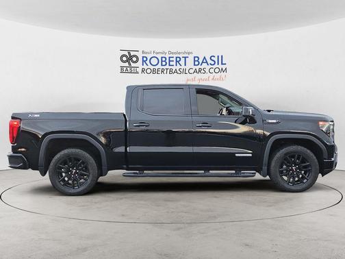 2023 GMC Sierra 1500 Elevation