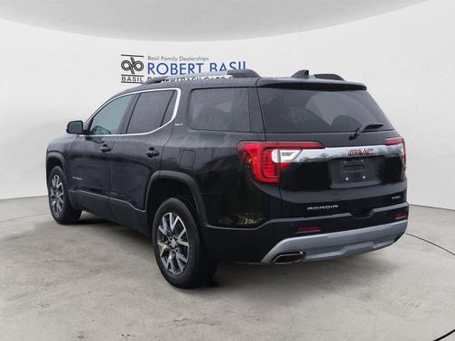 2023 GMC Acadia AWD SLT