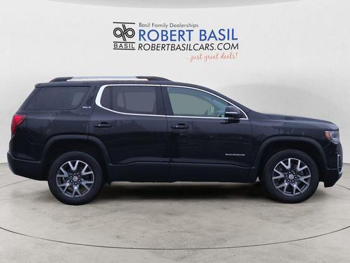 2023 GMC Acadia AWD SLT