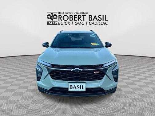 Cacti Green 2024 Chevrolet Trax FWD 2RS