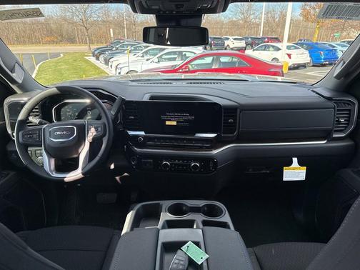 2026 GMC Sierra 2500 SLE