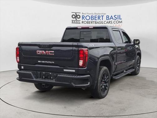 2022 GMC Sierra 1500 Elevation