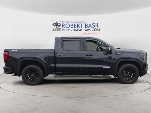 2022 GMC Sierra 1500 Elevation