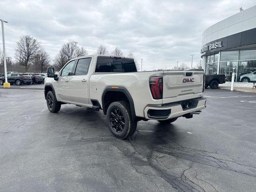 White Sands 2026 GMC Sierra 3500 AT4