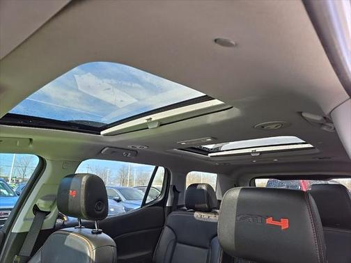 2021 GMC Acadia AWD AT4