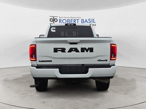 2025 RAM 3500 Laramie Crew Cab 4x4 6'4' Box