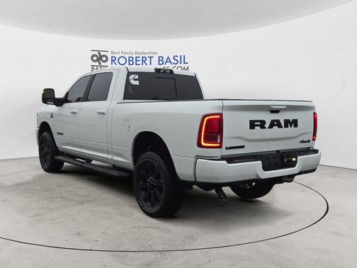 2025 RAM 3500 Laramie Crew Cab 4x4 6'4' Box