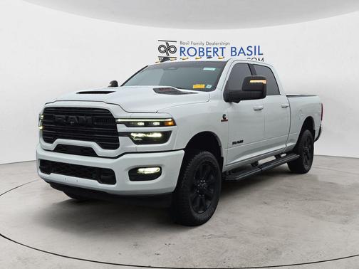 2025 RAM 3500 Laramie Crew Cab 4x4 6'4' Box