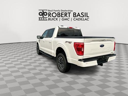 Oxford White 2023 Ford F-150 XLT