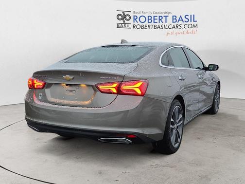 2022 Chevrolet Malibu FWD Premier