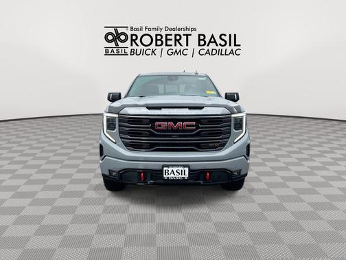 Thunderstorm Gray 2024 GMC Sierra 1500 AT4