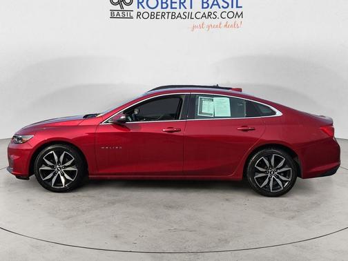 Cajun Red Tintcoat 2018 Chevrolet Malibu LT