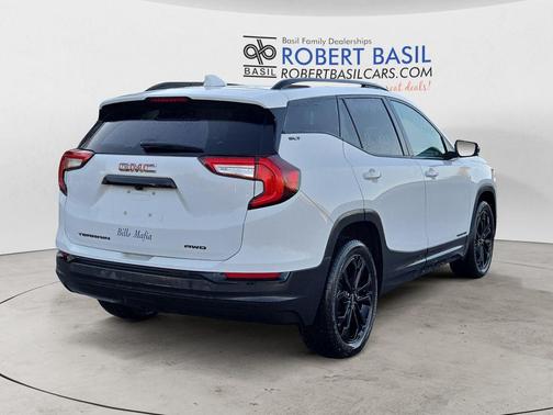 2022 GMC Terrain SLT
